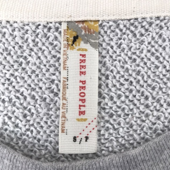 Free People Oversized Sweatshirt Small Relaxed Boho Fit Floral Lace Cottagecore - Picture 6 of 14